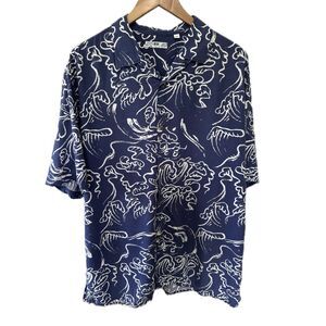 Uniqlo Men's Hawaiian Beach Wave Surf Inspired Artsy Button Down Collar Shirt L